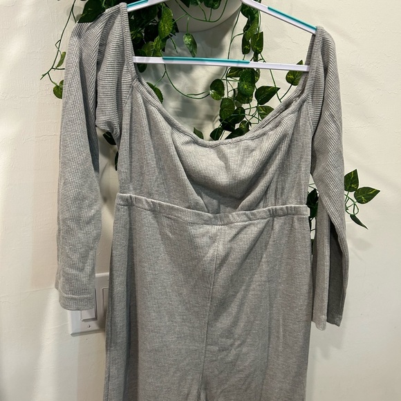 NWT PRETTY LITTLE THING - MATERNITY - Picture 6 of 6